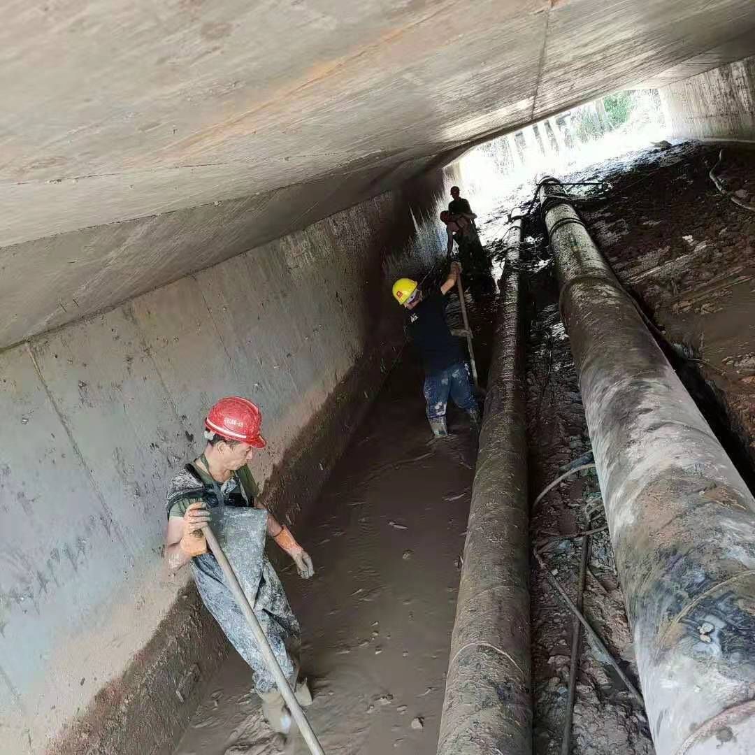 崖城镇工业管道清淤