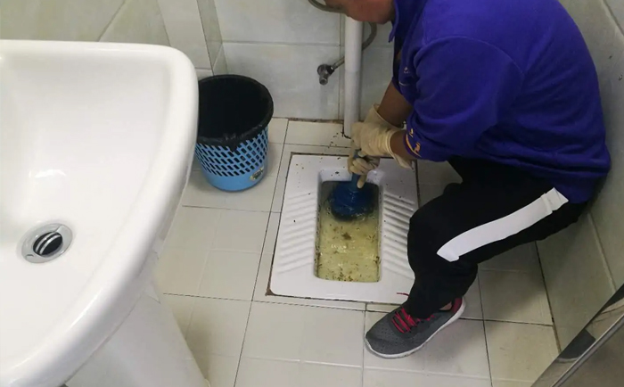 崖城镇疏通蹲坑